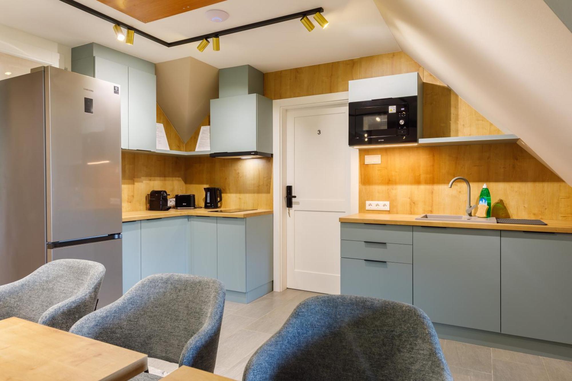 Lepke Apartmanhaz Es Etterem Tihany Ngoại thất bức ảnh