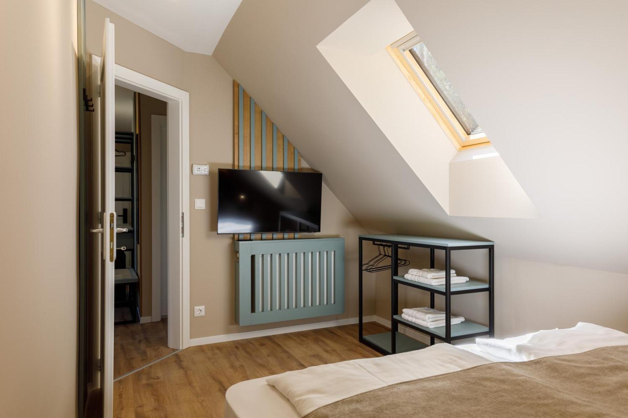 Lepke Apartmanhaz Es Etterem Tihany Ngoại thất bức ảnh