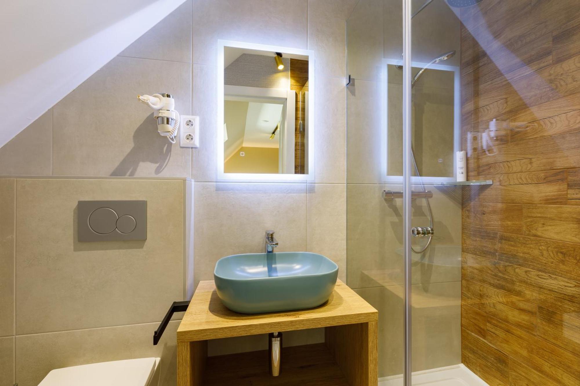 Lepke Apartmanhaz Es Etterem Tihany Ngoại thất bức ảnh